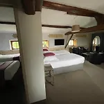 Logis Chateau De Hotel