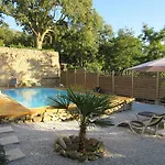 Logis Chateau De Hotel 4*