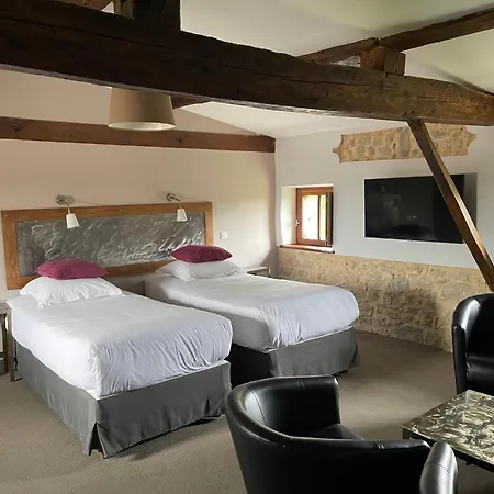 Logis Chateau De 호텔 4*