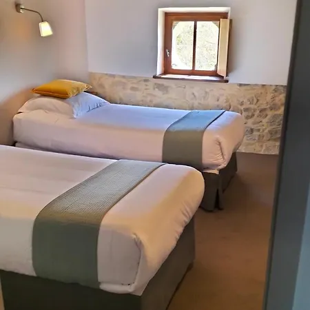 Logis Chateau De 4* Palaja