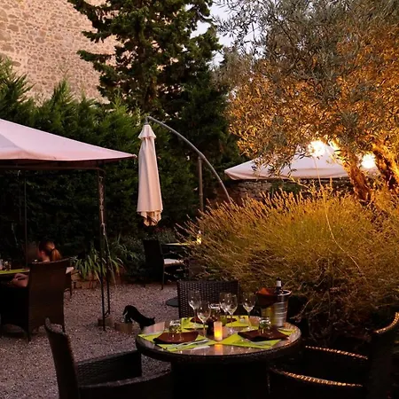 Logis Chateau De 4*