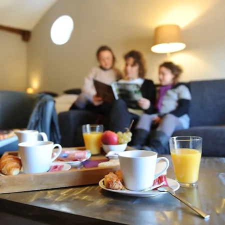 Logis Chateau De Hotel 4*