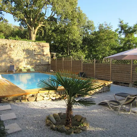 Logis Chateau De 酒店 4*