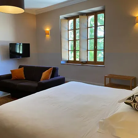 Hotel Château De 4*